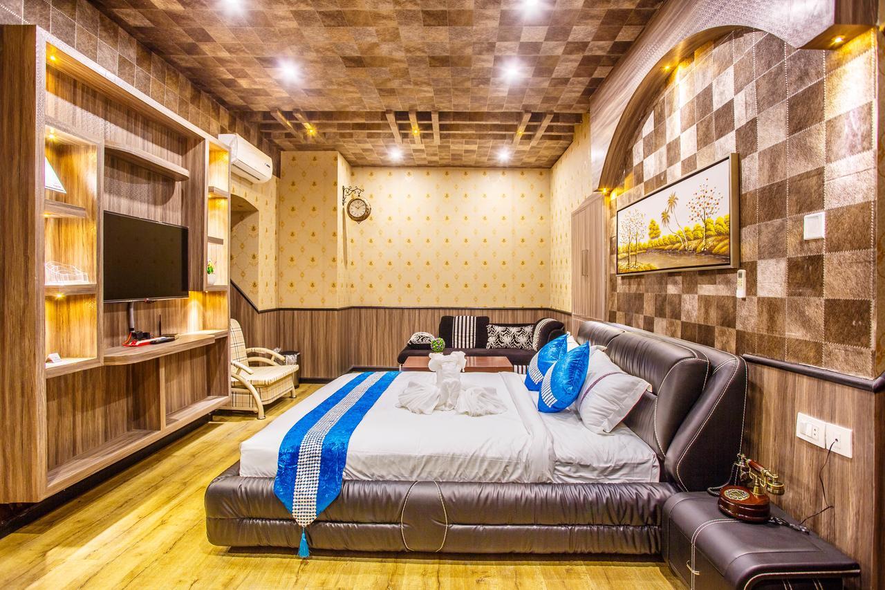 Royal Empire Boutique Hotel Kathmandu Luaran gambar