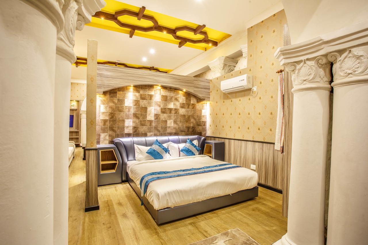 Royal Empire Boutique Hotel Kathmandu Luaran gambar