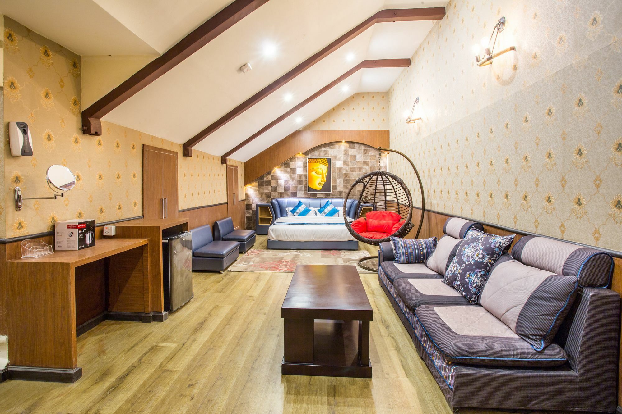 Royal Empire Boutique Hotel Kathmandu Luaran gambar