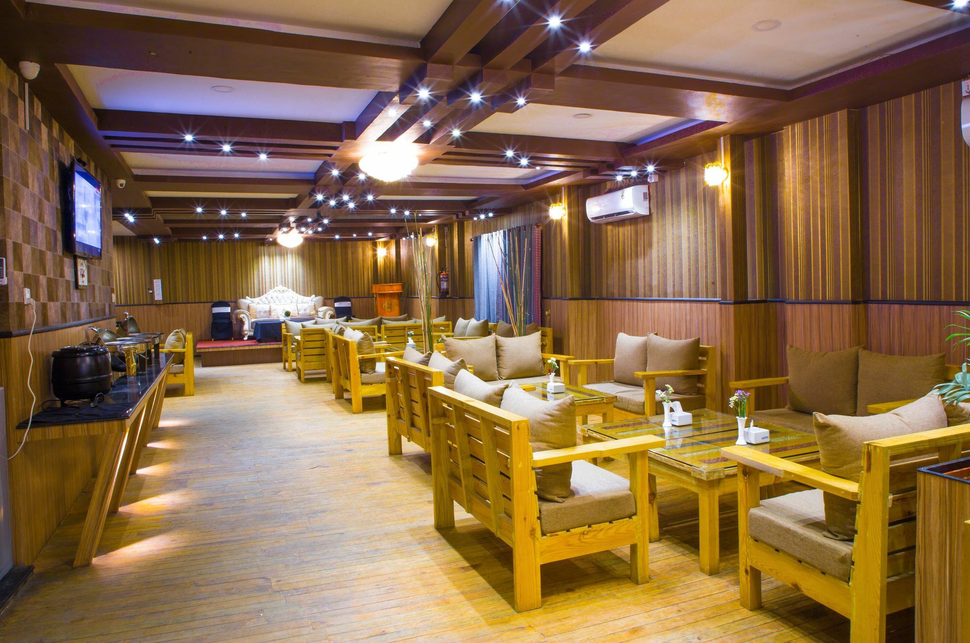Royal Empire Boutique Hotel Kathmandu Luaran gambar